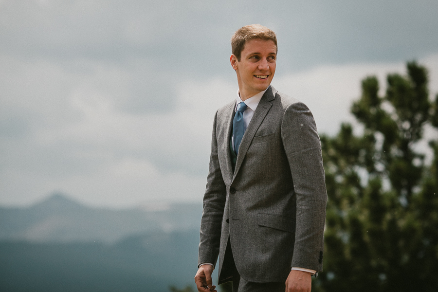 RMNP first look, colorado wedding photographer, Rocky mountain National park wedding